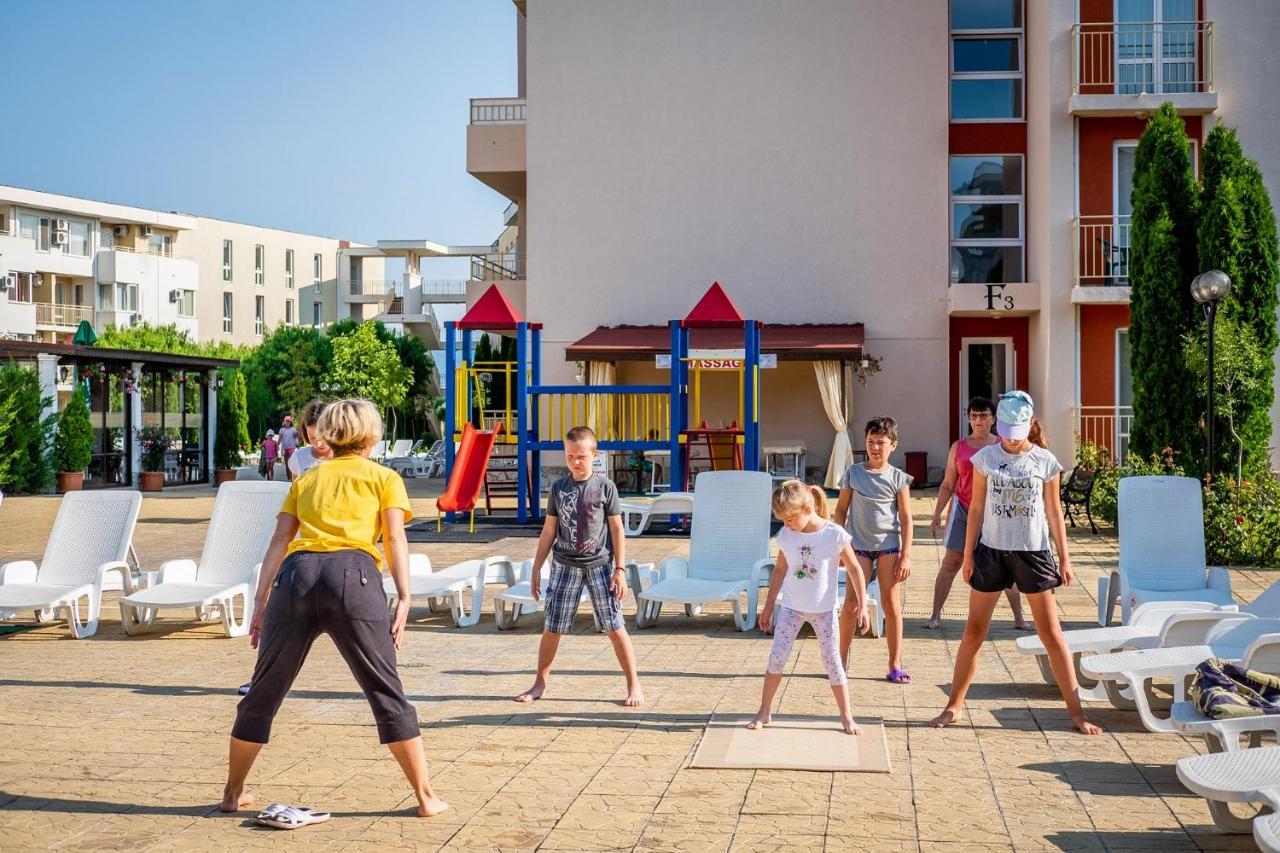 Holiday Fort Golf Club - Premium Apartments Sunny Beach Exterior foto
