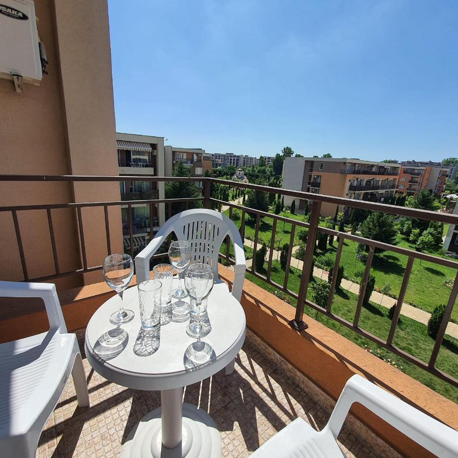 Holiday Fort Golf Club - Premium Apartments Sunny Beach Exterior foto
